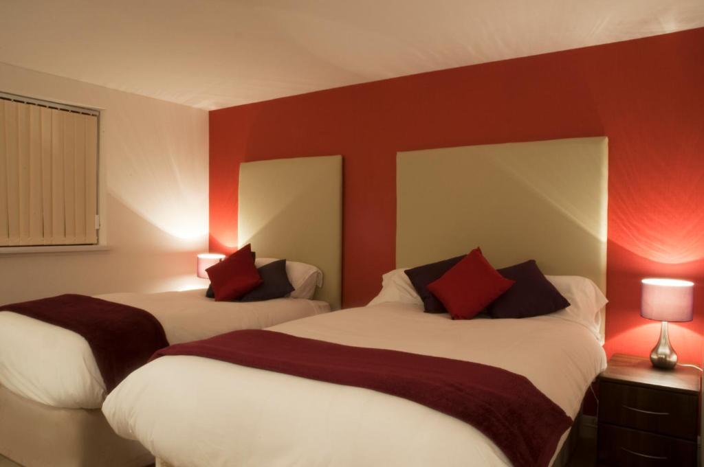 Haveli Hotel Hensol Kamer foto